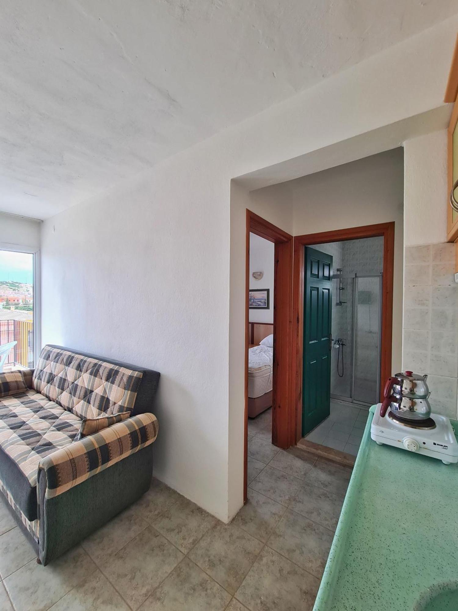 Fora Apart Otel Чесме Екстериор снимка
